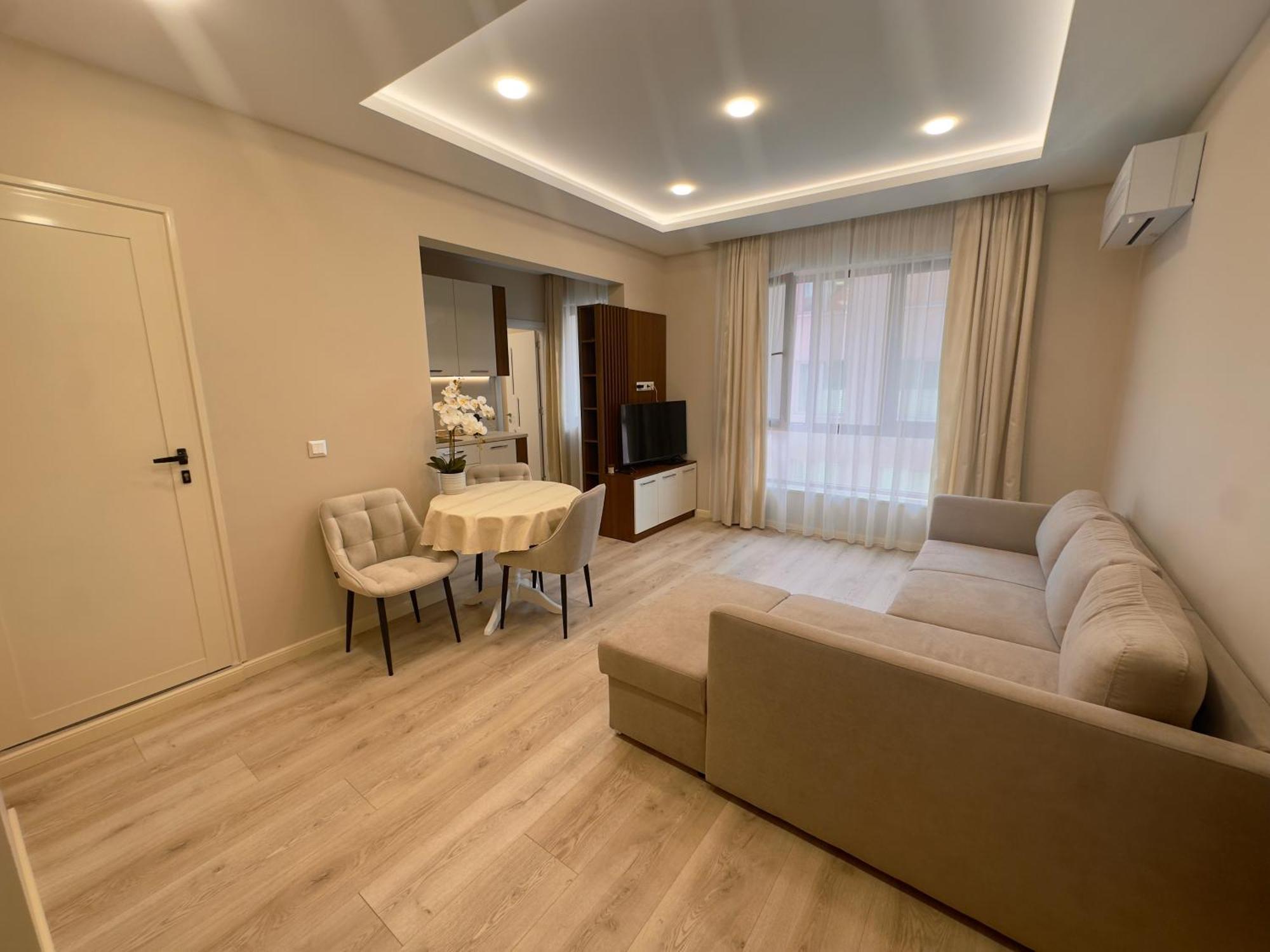 Luxury 1 Sofia